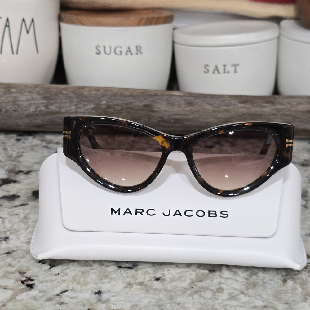 Marc Jacobs Brown Sunglasses
